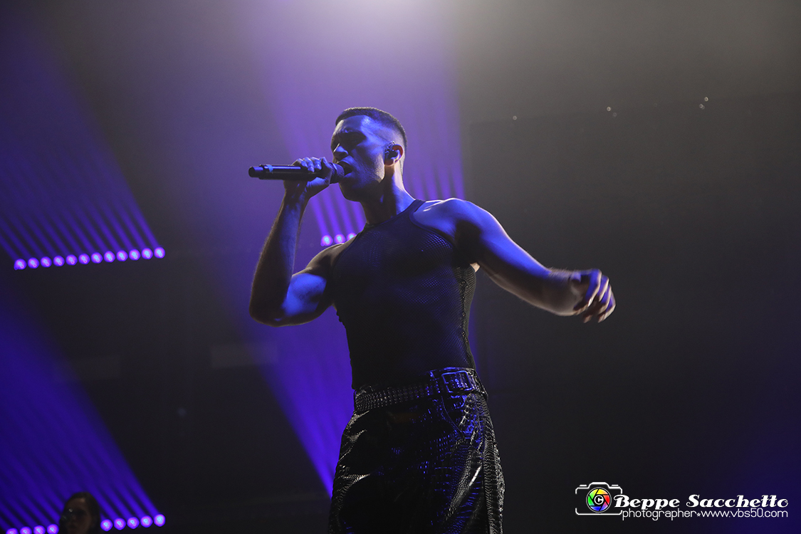 VBS_2268 - Concerto Mahmood Tour 2022.jpg